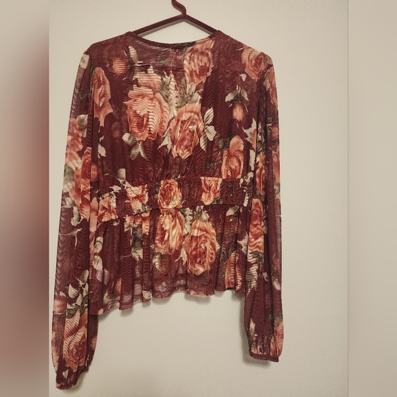 Madison & Berkeley Smocked Waist Top - Picture 2 of 3